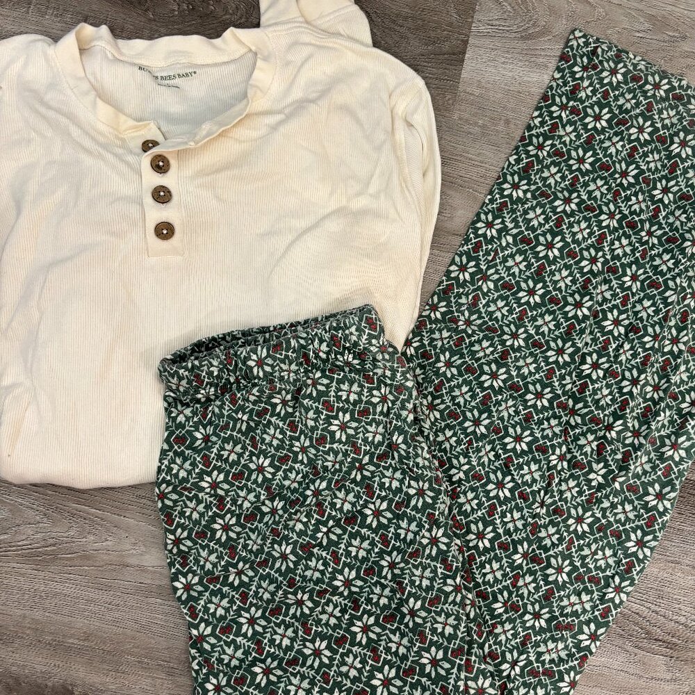 Burts Bee's Large Men's Matching set - christmas pajamas - family matching